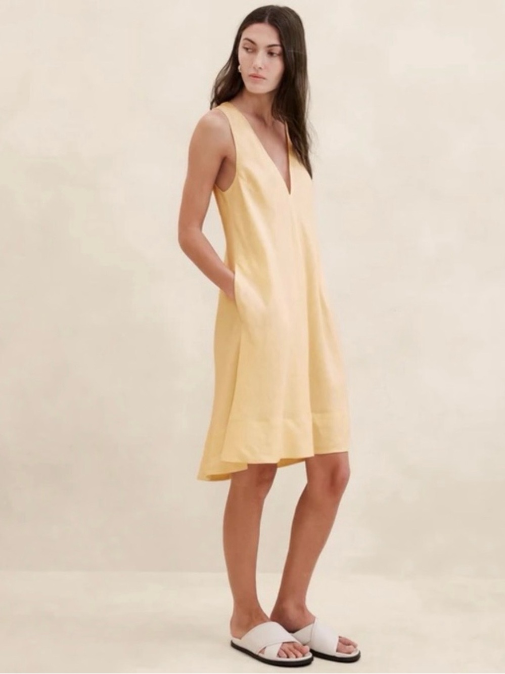 Banana Republic Linen Yellow V-Neck Sleeveless Shift Dress - Picture 1 of 8